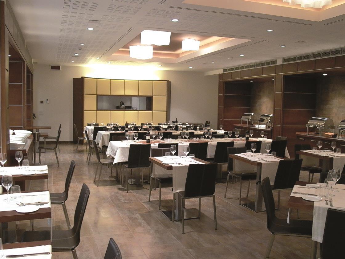 Best Western Plus Hotel Le Favaglie Cornaredo Exterior photo