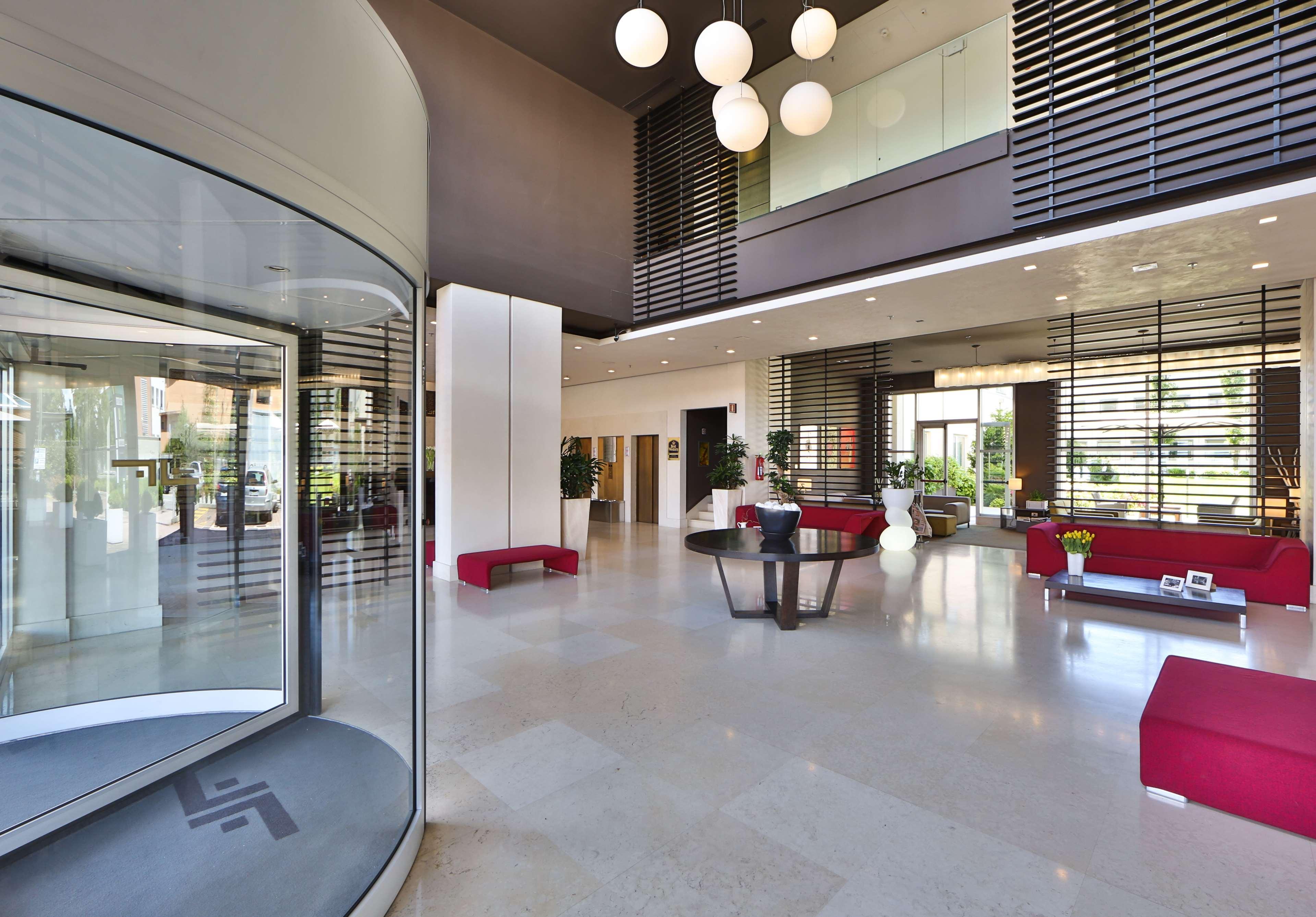Best Western Plus Hotel Le Favaglie Cornaredo Exterior photo