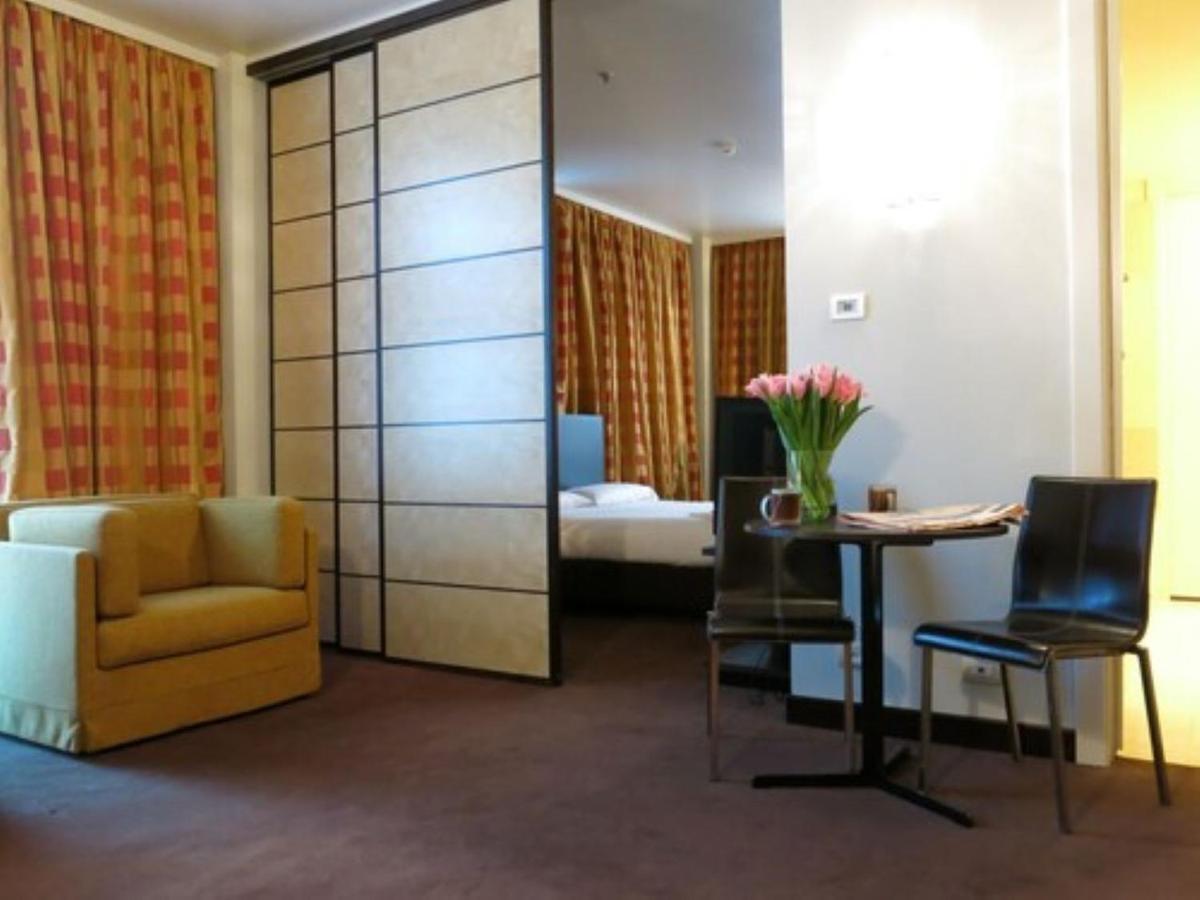 Best Western Plus Hotel Le Favaglie Cornaredo Exterior photo